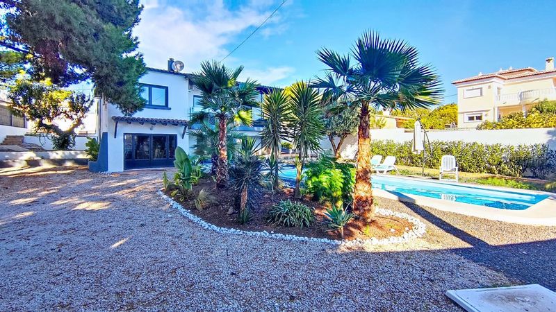 Foto 506ef085-538a-4a47-aa8f-cbe73833d95d. Xalet amb calefacció aparcament piscina a Marisol Park - Ortembach - Los Almendros Calp