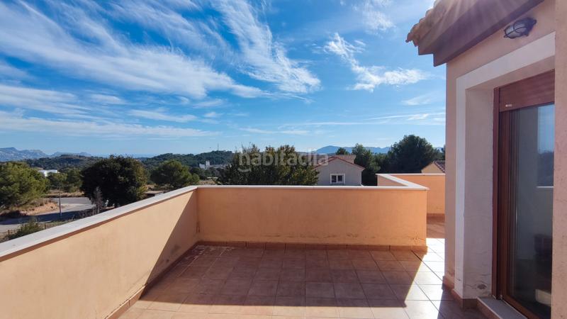 Foto 2e290641-eca4-4ea3-9d93-2f21712e0bc0. Xalet amb calefacció aparcament piscina a Polop