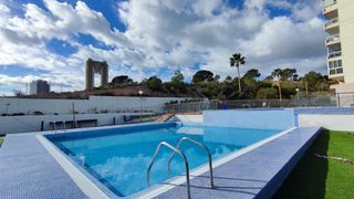 Piso en Via Parque. Magnifico piso en venta con vistas impresionantes al mar, montañ