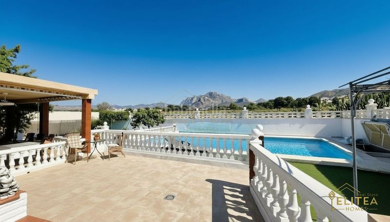 Foto 03de663c-d387-4466-ad1b-a3bea17caf2e. Xalet amb calefacció aparcament piscina a Busot