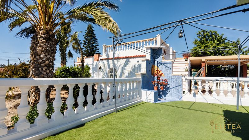 Foto 45441d1a-17f5-4a31-8346-bb9a1ad69684. Xalet amb calefacció aparcament piscina a Busot