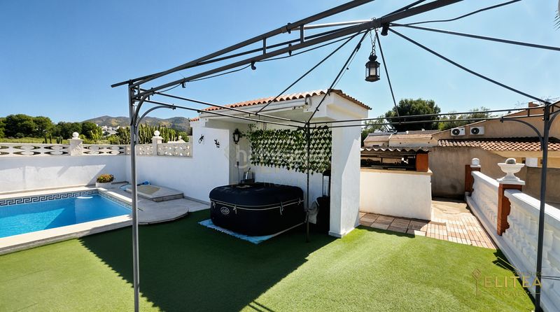 Foto 63734c19-5def-4a78-879e-dd9b32a10d43. Xalet amb calefacció aparcament piscina a Busot