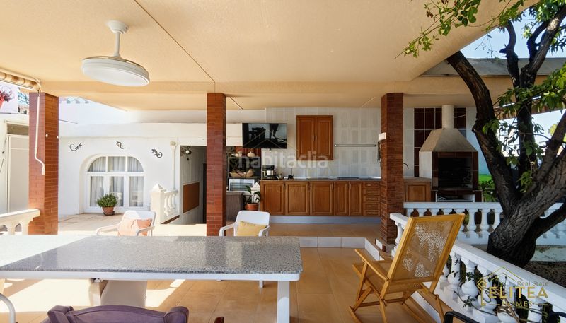 Foto 9e119655-a879-4176-8a20-6453912d53aa. Xalet amb calefacció aparcament piscina a Busot