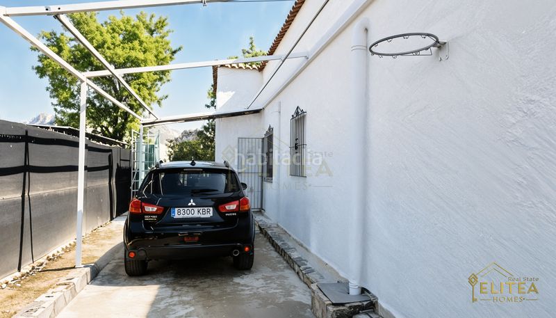 Foto bd9cf9a2-d4ef-4b41-89b6-43be84a8e726. Xalet amb calefacció aparcament piscina a Busot