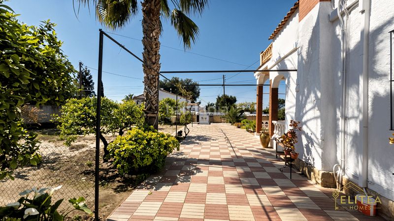 Foto ca94ba53-6734-4738-bea6-ac2441ed5b31. Xalet amb calefacció aparcament piscina a Busot