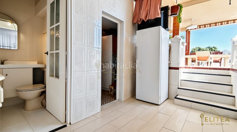 Foto cf37f692-028b-4bd5-9838-d0bb533f309b. Xalet amb calefacció aparcament piscina a Busot