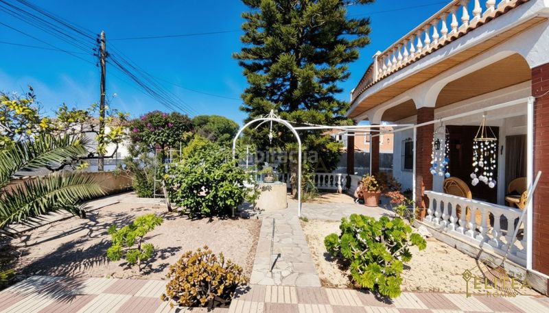 Foto d7e3ac93-4802-42bb-b689-411ec3c6997e. Xalet amb calefacció aparcament piscina a Busot