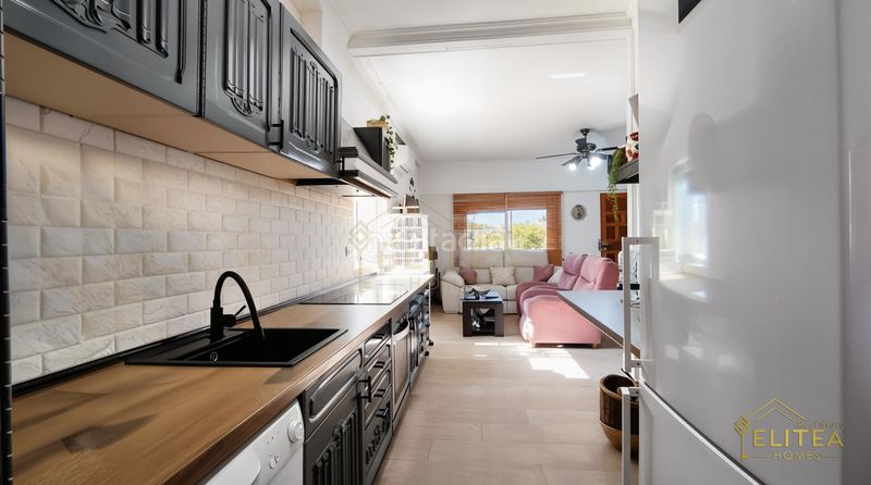 Foto fcf49b81-d7aa-48bd-868e-f599cd106a89. Xalet amb calefacció aparcament piscina a Busot