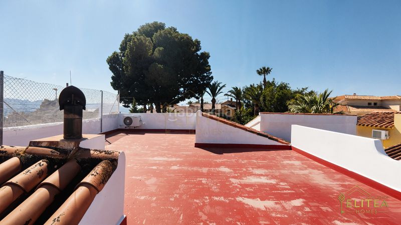 Foto bcebde08-06c2-436e-bd92-1fb569ef2a7a. Xalet amb aparcament piscina a San Rafael - Nucia Park Nucia (la)