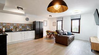 Erdgeschoss in Altea Ciudad. Bajo reformado en altea, listo para entrar a vivir  ideal como