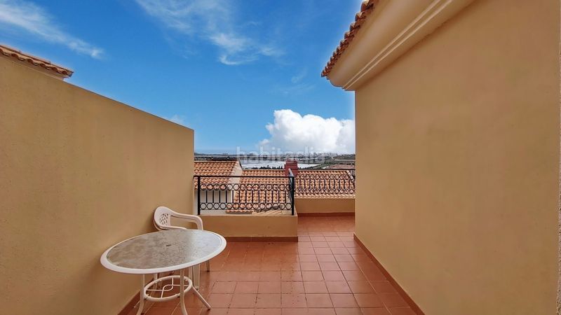 Foto b0426862-25f4-448e-8146-7be53d7fff02. Xalet amb calefacció aparcament piscina a Bonalba-Cotoveta Mutxamel
