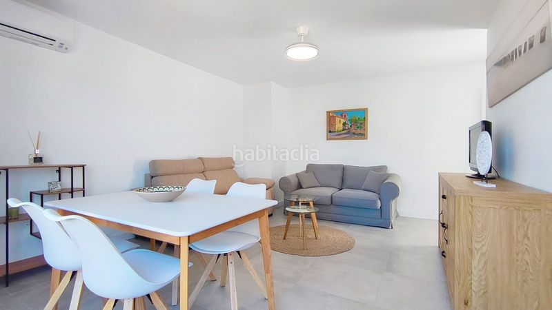 Foto 09360816-94cf-4c7f-8978-22e6b9a20eb1. Apartament amb calefacció piscina a Playa Poniente Benidorm