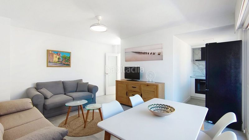 Foto 2225def5-30e0-4a81-872b-fa1c29602a91. Apartament amb calefacció piscina a Playa Poniente Benidorm