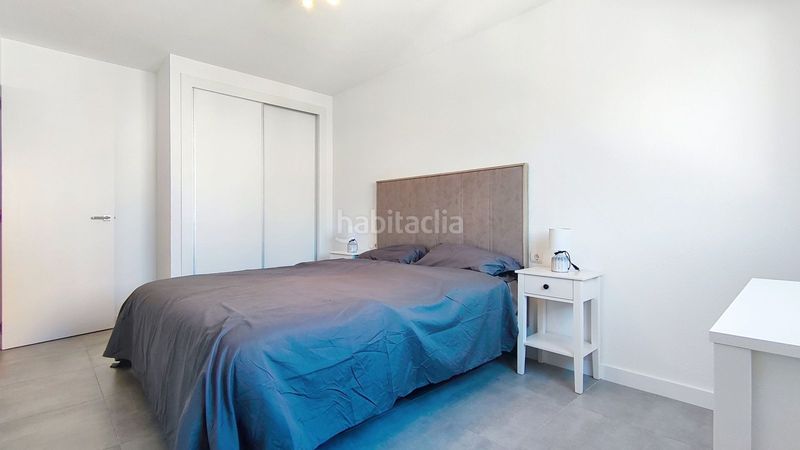 Foto 4f70e249-f25b-4cdb-9042-554c15af4b38. Apartament amb calefacció piscina a Playa Poniente Benidorm