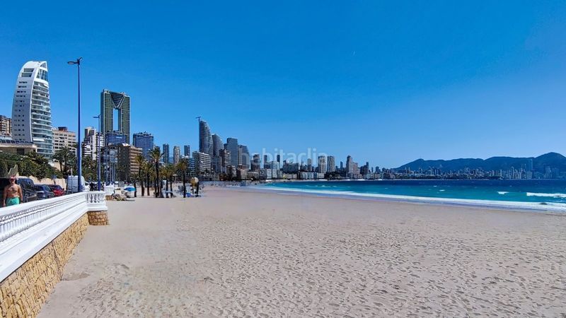 Foto 1f42b7ca-1bcf-4800-8546-c7964d954332. Apartament amb calefacció aparcament a Playa Poniente Benidorm