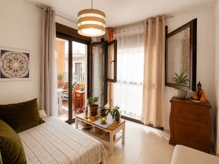 Apartamento en Centro. Exclusivo ático con gran terrazasolárium privativa, garaje y amp