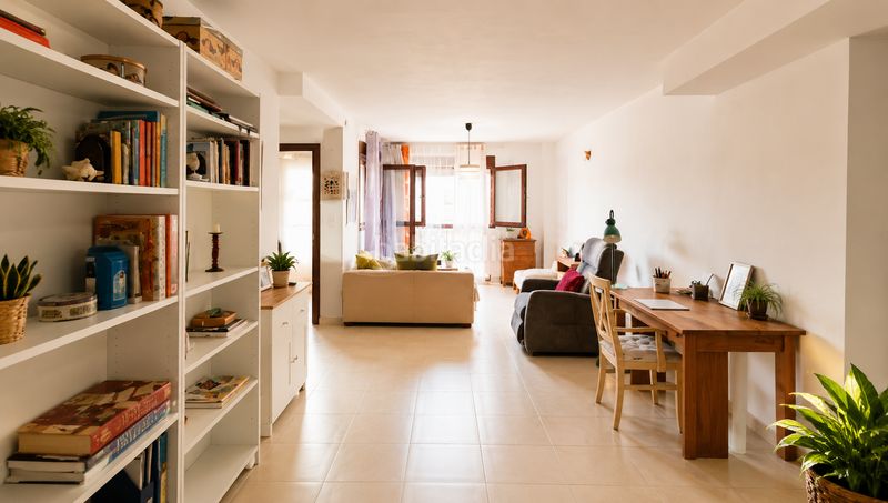 Foto 3c1e5865-63ad-4b6d-a36c-b96b845ccc3d. Apartament amb aparcament a Centro Mutxamel