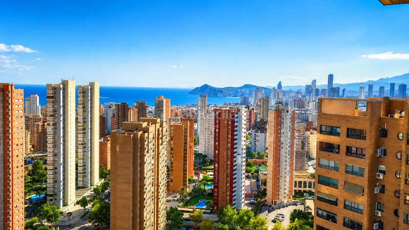 Foto ec792563-6792-4c57-ae70-36ecf901c390. Pis amb calefacció aparcament piscina a Juzgados - Plaza de Toros Benidorm