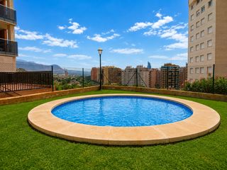 Penthouse in Las Azaleas-Alkadir. Ático de esquina con terraza de 80 m y vistas panorámicas al