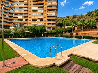 Penthouse in Las Azaleas-Alkadir. Ático de esquina con terraza de 80 m y vistas panorámicas al