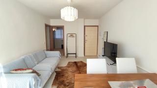 Etagenwohnung in Calle Valencia