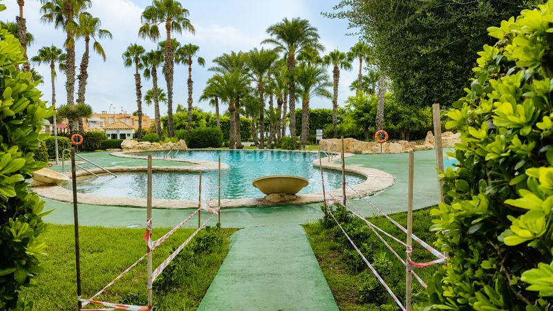Foto a417e60f-0e73-4dfc-bfc6-c23159fff58c. Xalet amb calefacció piscina a Panorama-Sierramar Santa Pola