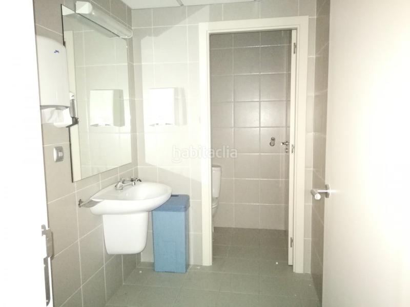 Foto c4619560-f3fd-4776-81b1-0e148da1b64b. Locale commerciale in calle fuenlabrada 6 in Casco Antiguo Alcorcón