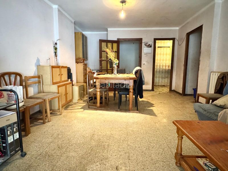 Foto 2a6d960a-d37d-4096-8ca6-72a8fefa3ada. Pis a carrer orient 61 a Can Gibert del Pla Girona