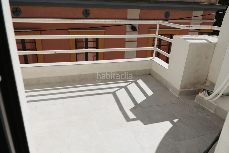 Foto ab664858-3a37-46a0-b28c-fa87f504c41d. Casa adossada a Centre Figueres