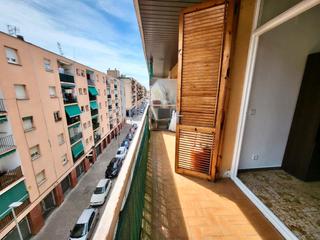 Appartement  Carrer orient. ¡perfecto para inversores!
