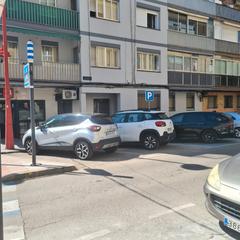 Appartamento  Calle reina victoria 9. Piso en el centro de parla