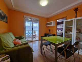 Apartament a Calle la loma 52. Hp31? acogedor apartamento en planta baja en el corazón de torre