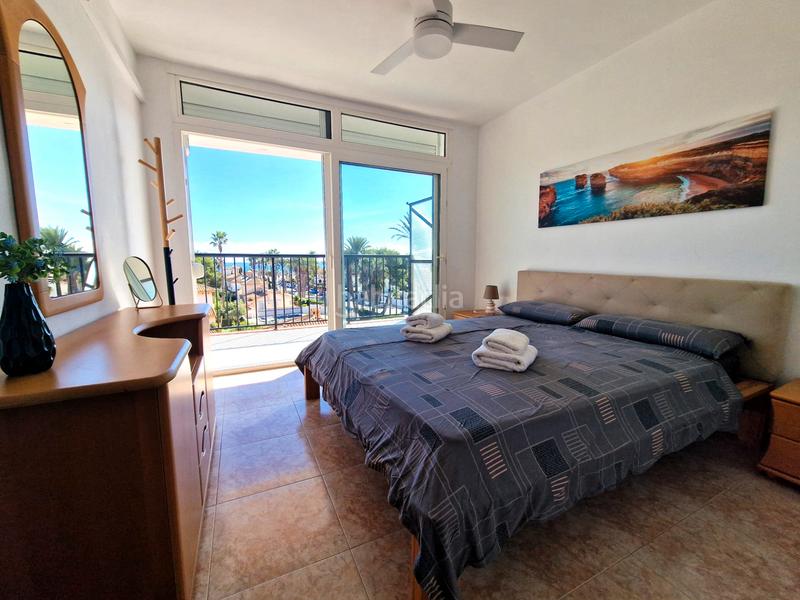 Foto 8bf33f5d-4d70-4d5f-9f78-fc90a75091a0. Apartament amb piscina a La Zenia Orihuela