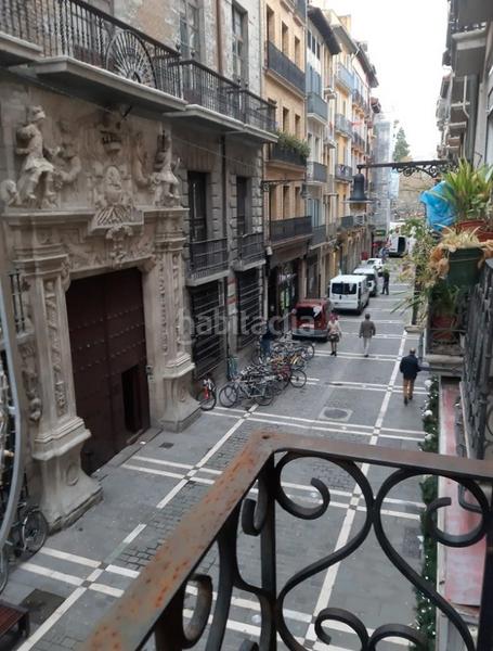 Foto e5ada1f0-aa6f-4ad2-8633-55128b0a728c. Location appartement dans calle mayor 46 dans Casco Antiguo Pamplona / Iruña