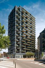 Affitto Piccolo appartamento in Carrer manuel de falla 14. Disfruta de la comodidad y lujo en este moderno apartamento de 2