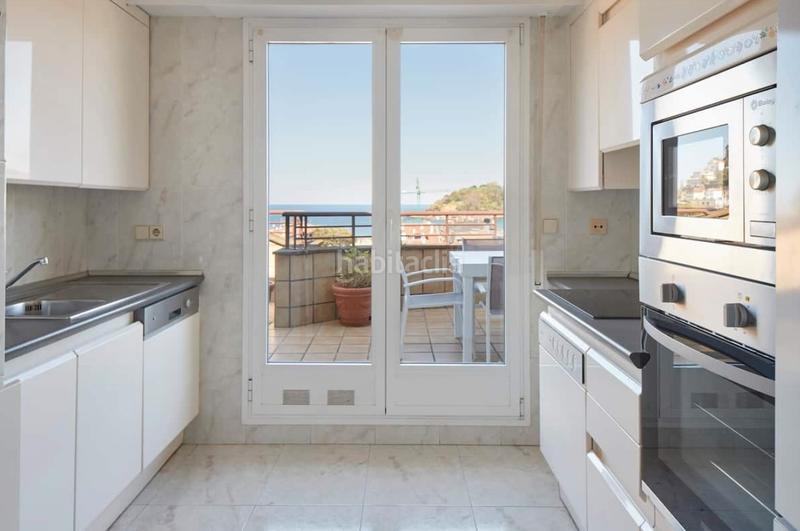 Foto 8866582a-7c69-4bdb-bd74-be8527da66f0. Miete appartement in iruñea kalea 11 in Antiguo Donostia - San Sebastián