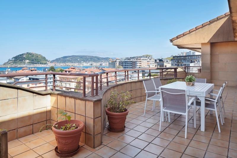 Foto e7902bb7-4e87-425c-92dd-f7a58da3aeb9. Miete appartement in iruñea kalea 11 in Antiguo Donostia - San Sebastián