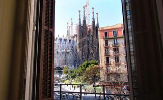 Miete Appartement in Carrer de mallorca 436. Unico este apartamento son las fantásticas vistas de la sagrada