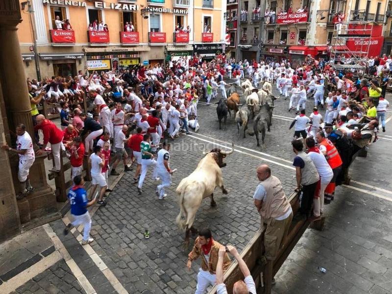 Foto 8a0e9895-46f8-4c26-ba21-013490dbff65. Rent apartment in calle mercaderes 9 in Casco Antiguo Pamplona / Iruña