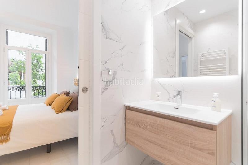 Foto a8299bf2-dd4c-4cca-ab13-5ff0a4e613eb. Rent apartment in san martzial kalea 42 in Área Romántica Donostia - San Sebastián