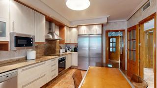 Pis a Avenida del chorrico 45. Fantástico piso unifamiliar