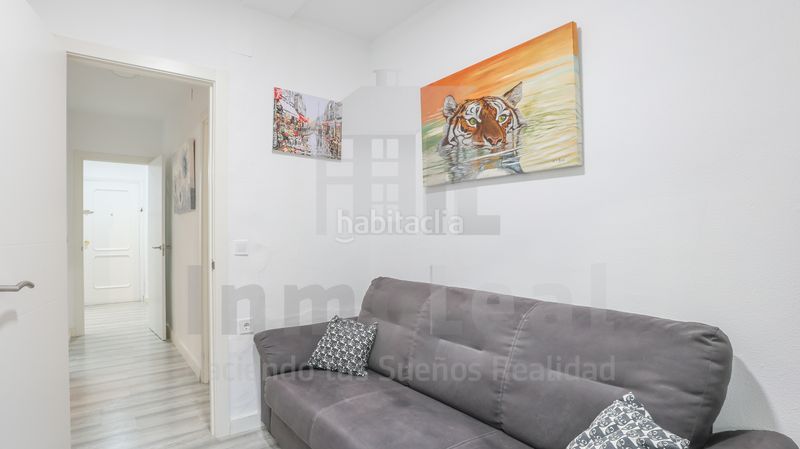 Foto a7a8d050-6f28-4ab0-b850-284d7f77494f. Pis amb calefacció a Triana Casco Antiguo Sevilla