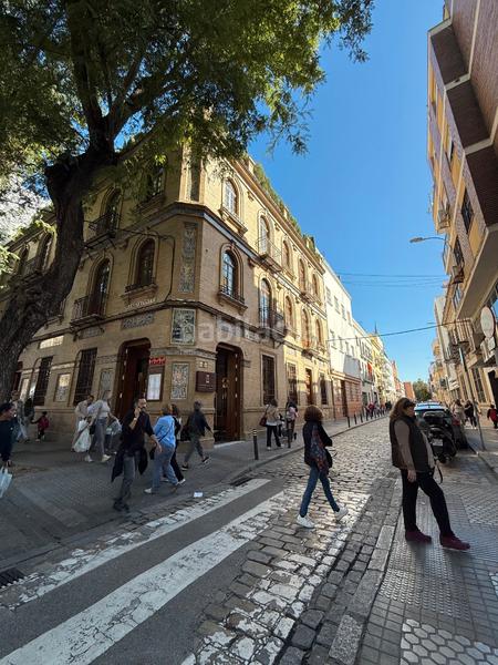 Foto 43445bb6-8129-4d92-8ca6-24d19f496ad2. Alquiler local comercial alquiler de local en condes de bustillo en Sevilla