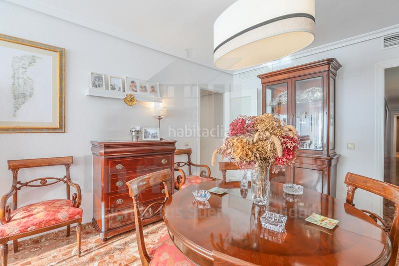 Foto 1833488f-b08f-4b0c-98d3-a9b57eaeb206. Pis amb aparcament a Triana Oeste Sevilla