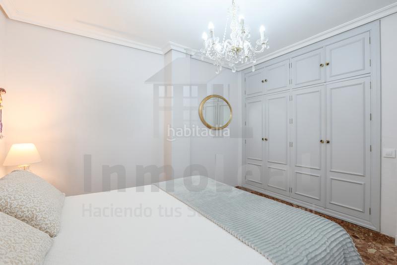 Foto 3cad72ab-9708-4e4c-9a3e-826c3bbbdfde. Pis amb aparcament a Triana Oeste Sevilla