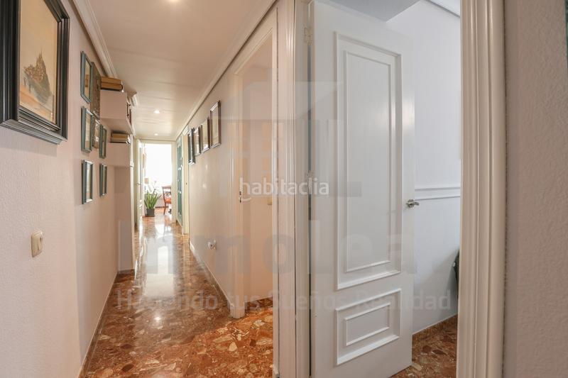 Foto 3d952e0b-c773-442f-be4a-3568628163c7. Pis amb aparcament a Triana Oeste Sevilla