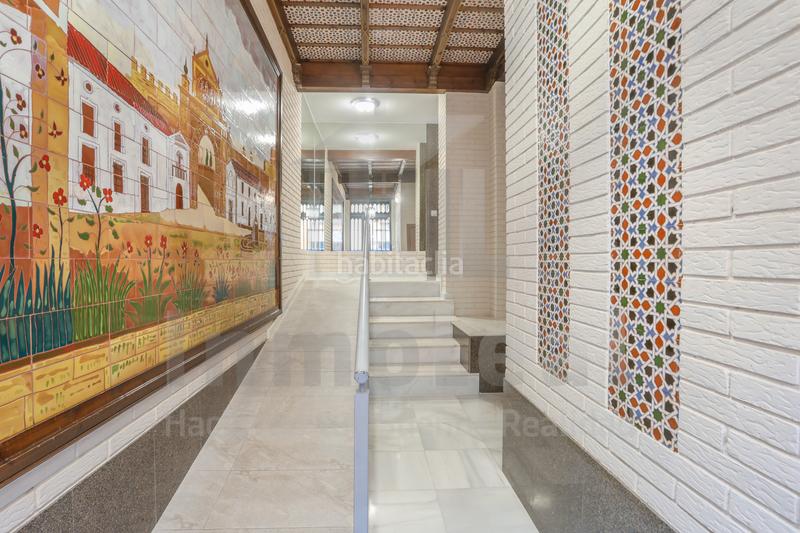 Foto 6e825ca8-cfa5-4ba2-a662-707cd4aa49c3. Pis amb aparcament a Triana Oeste Sevilla