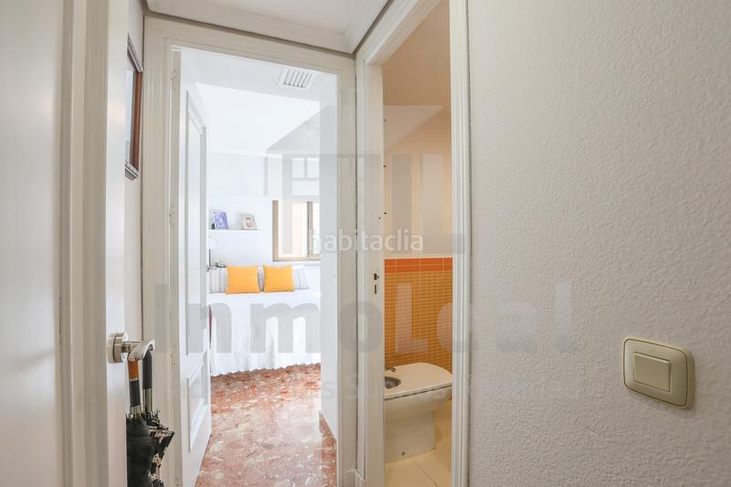 Foto 7b30c6f6-cc00-406a-88fc-e6762b4710dd. Pis amb aparcament a Triana Oeste Sevilla