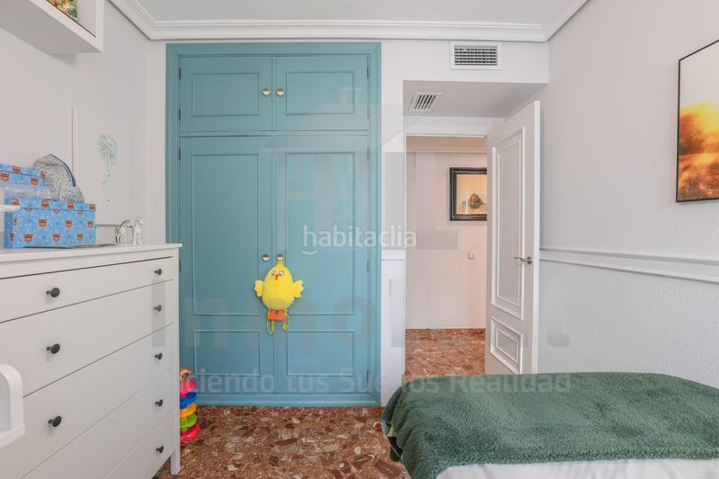 Foto d13c7d51-7e47-40c2-bfa2-a279ba3b758b. Pis amb aparcament a Triana Oeste Sevilla