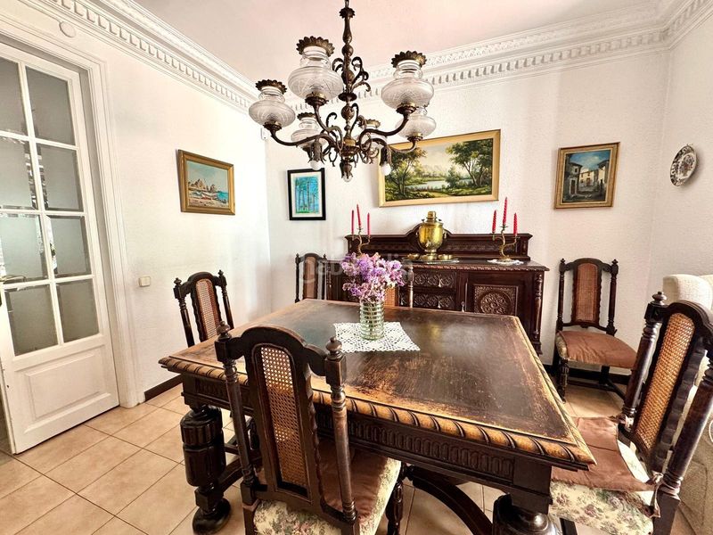 Foto 72a06829-766c-46f5-a323-088834836732. Piso  señorial con terraza privativa en el corazón del eixample esquerra en Barcelona